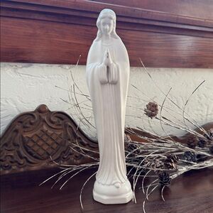 Vintage MCM Napcoware Ceramic Praying Virgin Mary Statue